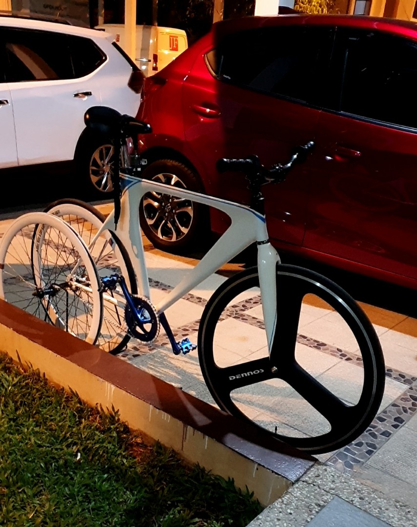 Dennos fixie hotsell