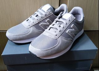 （分類：）位於 。 由 under300sneaker 提交（商品編號 1016431196，圖片 1）。簡介： 。