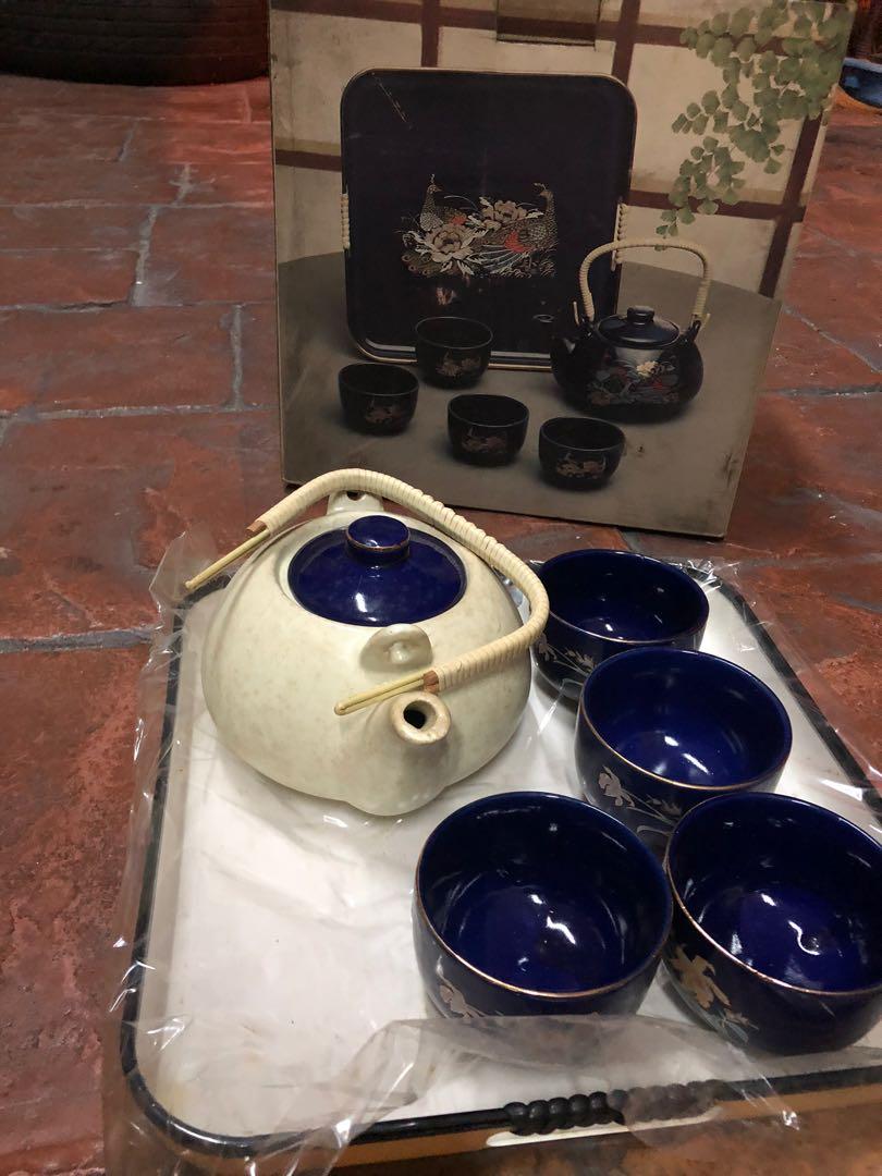 Tea set (Category: Coffee & Tea Tableware) located in Manila. Submitted by natyforchristmas (Listing ID 1016579693, Image 2). Description: 7 pcs tea serving set w/ tray.