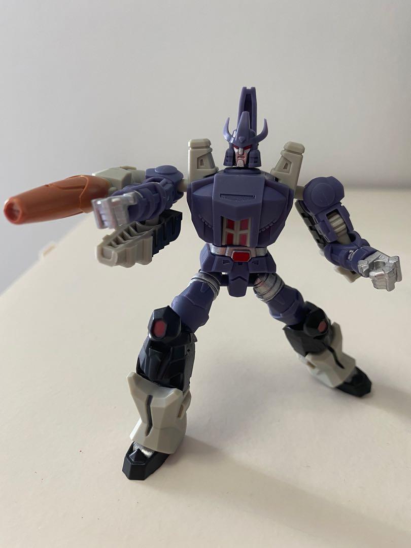 Transformers DX9 Legends Galvatron and Cyclonus, Hobbies & Toys, Toys