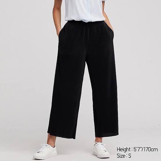 Looking for Men's Black Pleated Pants : r/findfashion