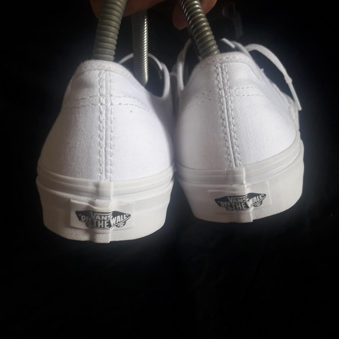 vans triple white authentic