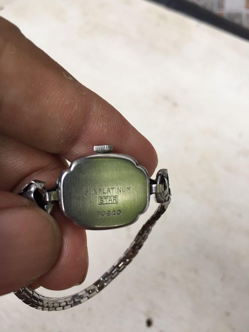 Citizen outlet platinum watch