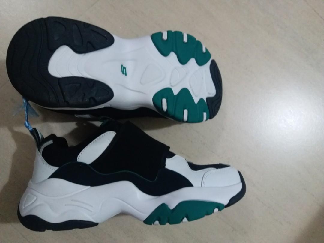 sketchers 39