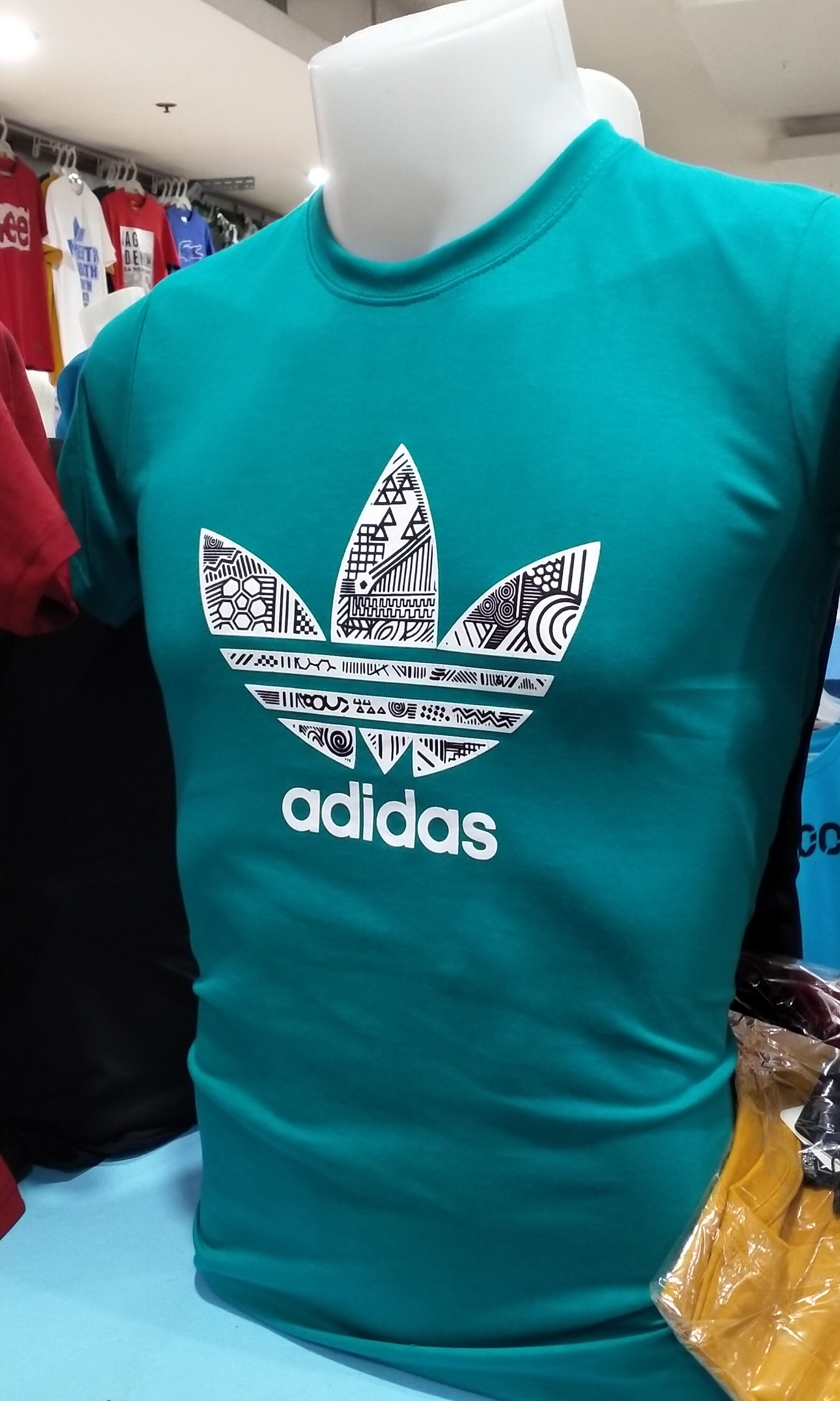 adidas top
