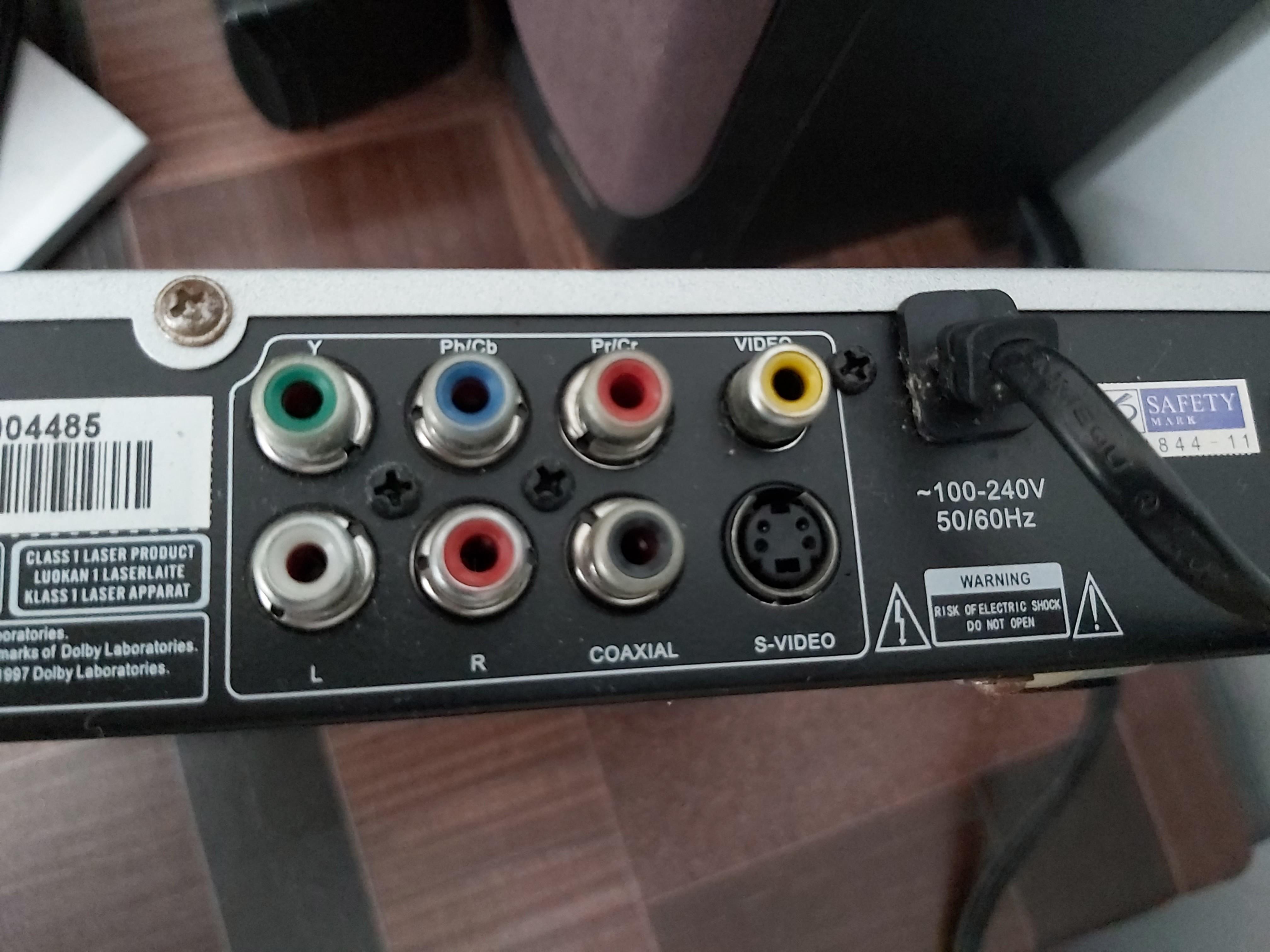 Akira DVD/ VCD/ CD/ Mp4 /Mp3 player, Audio, Portable Music Players on