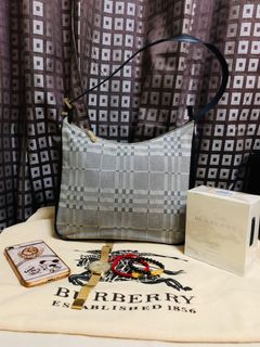 (Category: ) located in . Submitted by authentic.holdalls_88 (Listing ID 1016868510, Image 1). Description: .