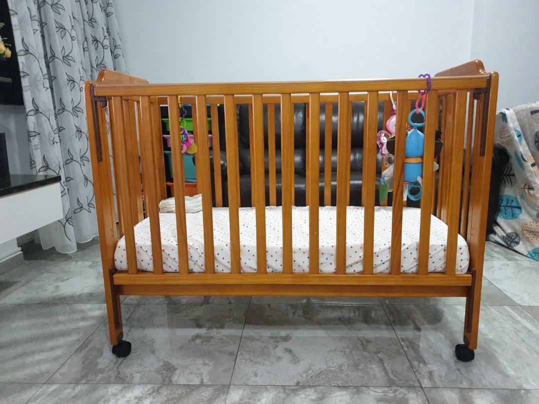 baby one cot