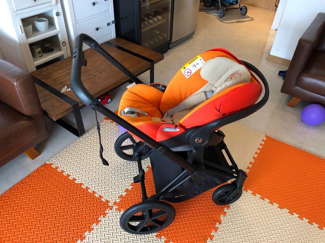 Cloud q stroller top