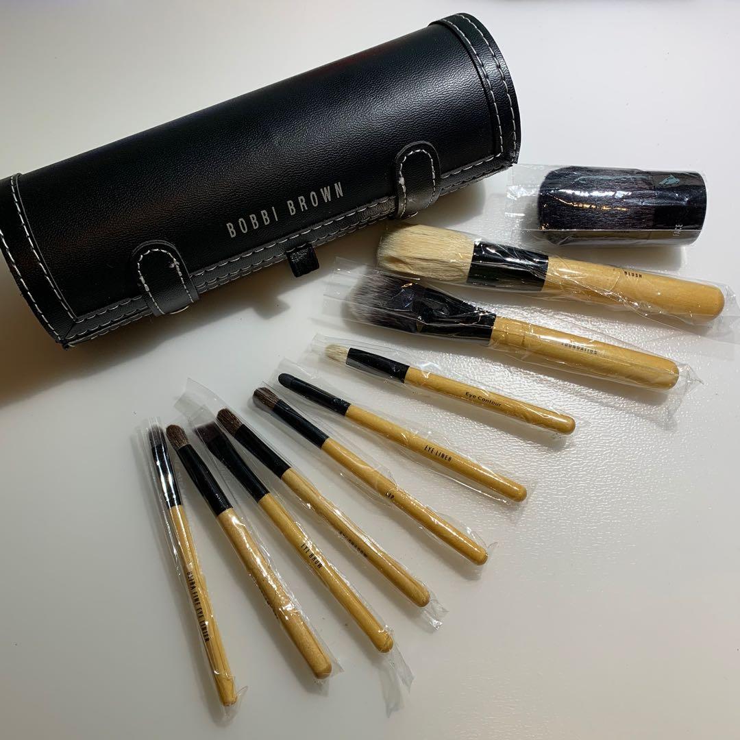 Bobbi Brown Brush set, 美容＆化妝品, 健康及美容 皮膚護理, 化妝品 Carousell