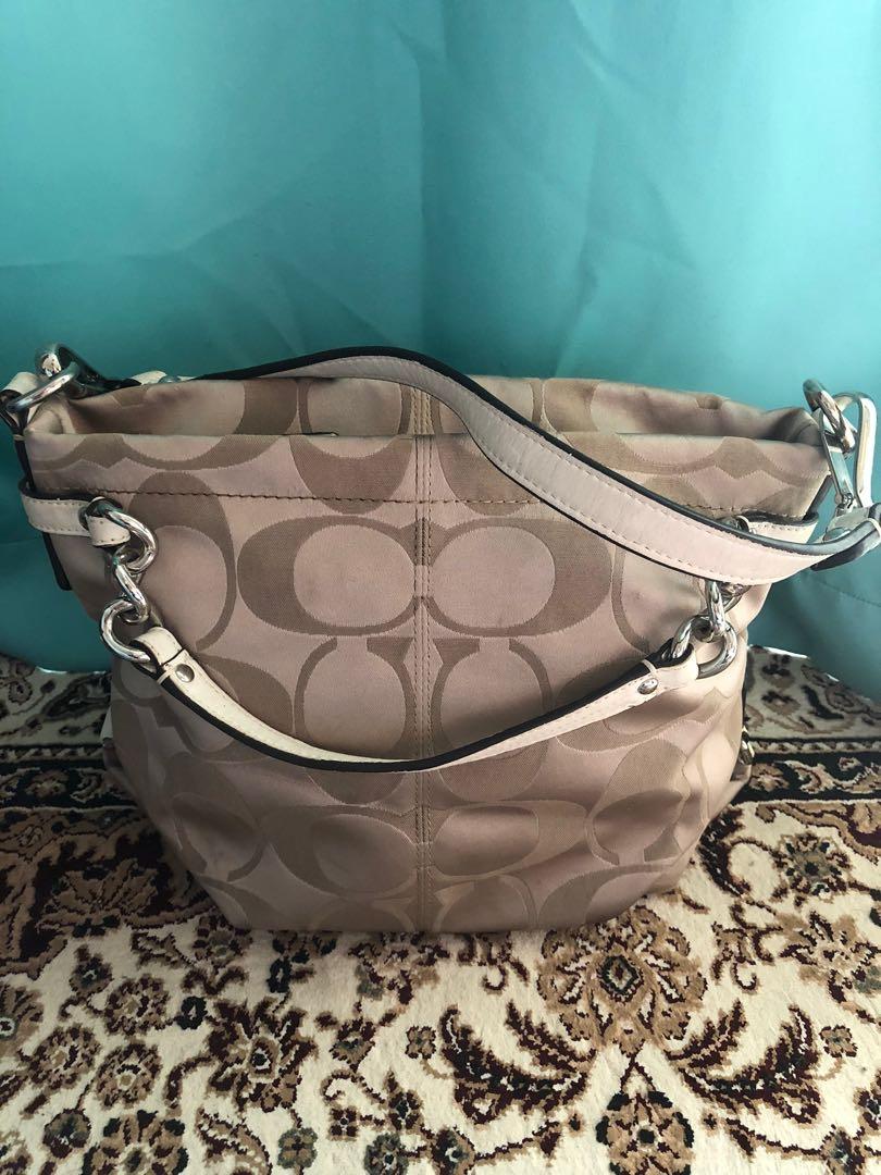 Coach Fabric Hobo Handbag, Women's Fashion, Bags & Wallets, Tote Bags on  Carousell