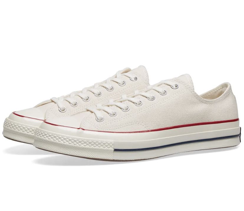 chuck taylor low cut