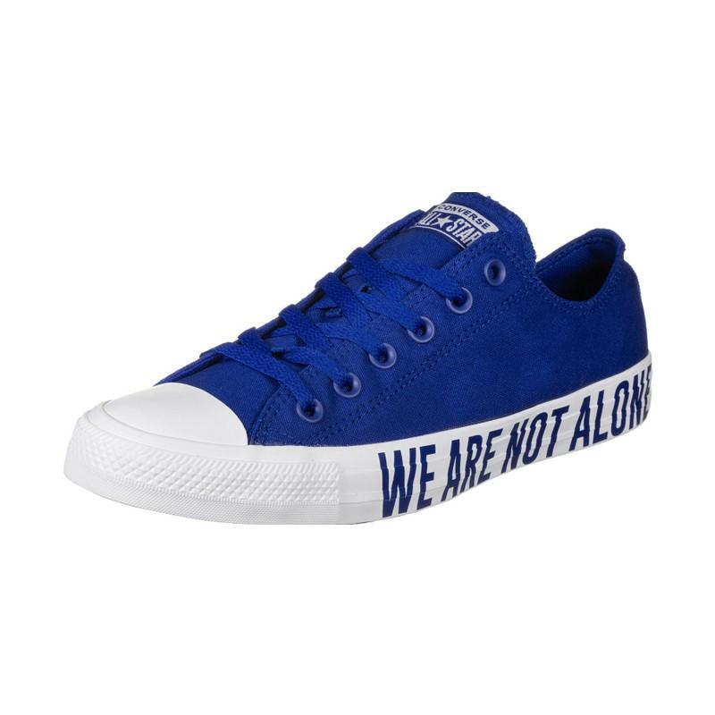 Converse Chuck Taylor We Are Not Alone Fesyen Pria Sepatu Sneakers Di Carousell