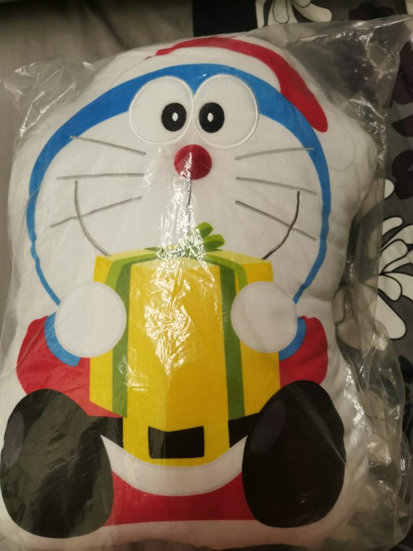 Doraemon blanket, Everything Else on Carousell