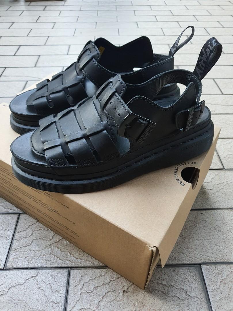 Dr martens 8092 arc sandals shop in black temperley