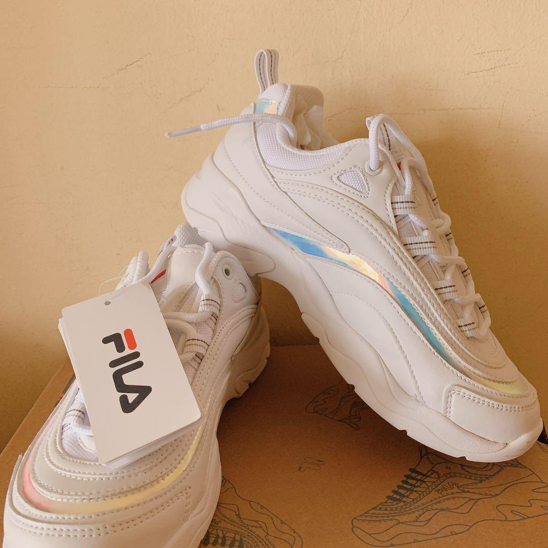 fila ray hologram