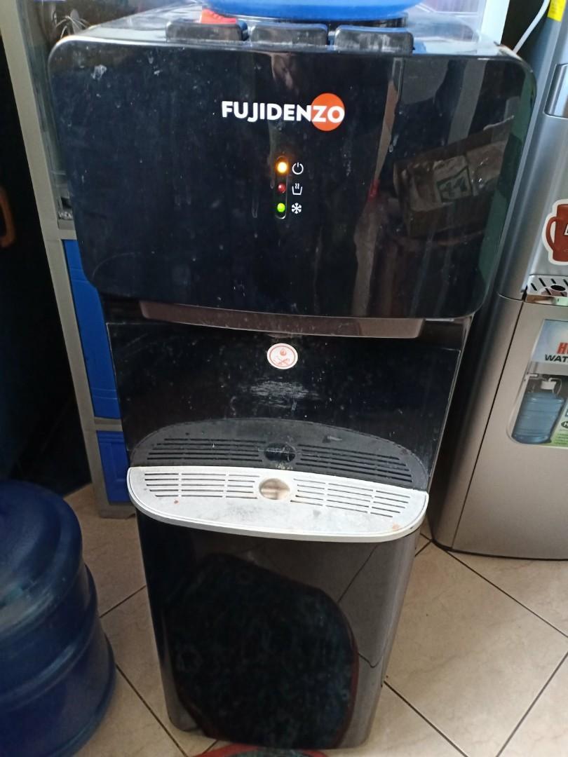 Fujidenzo water dispenser Hot Cold, TV & Home Appliances, Kitchen