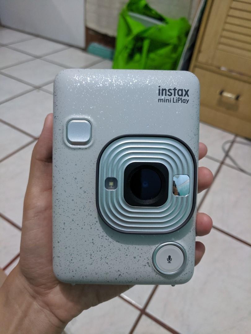 FUJIFILM INSTAX Mini LiPlay Hybrid Instant Camera (stone white