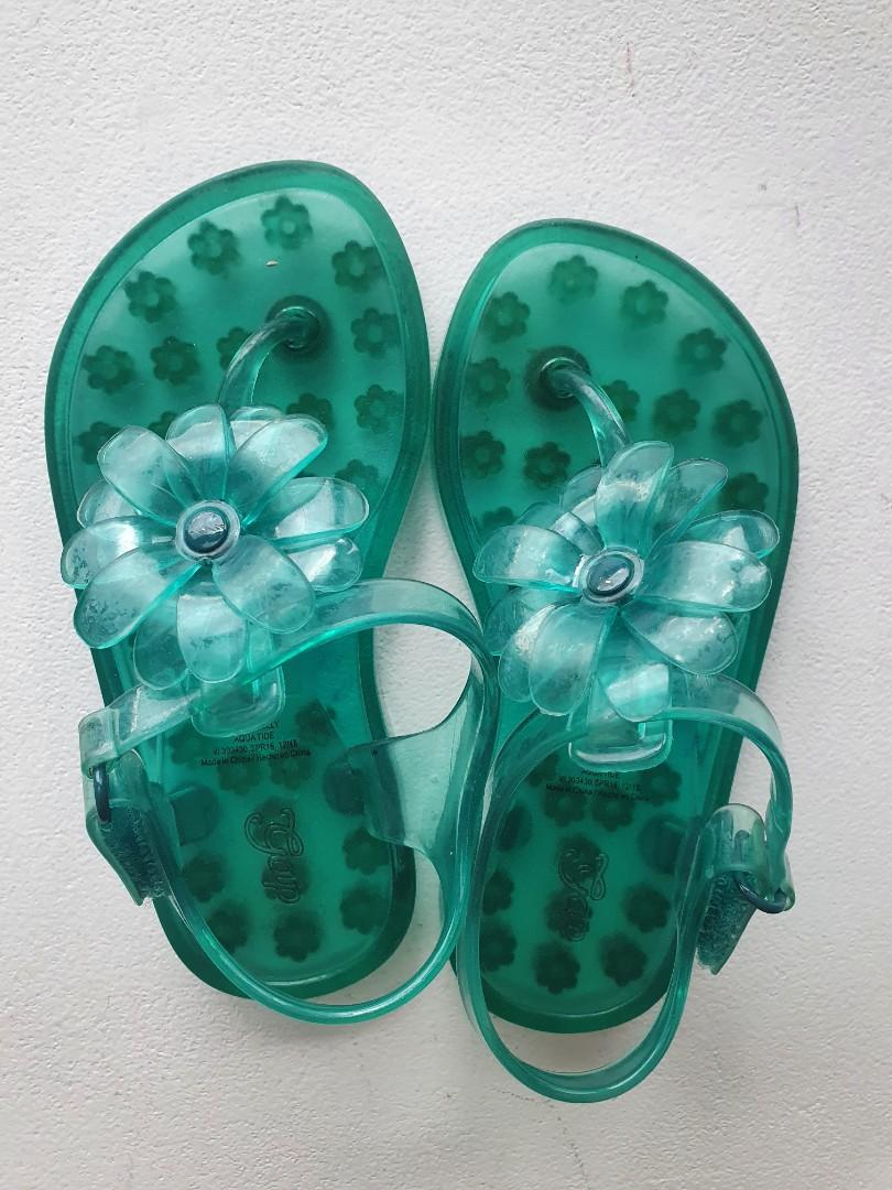 gap jelly sandals