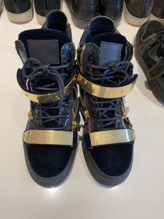 （分類：）位於 。 由 qrwardrobe 提交（商品編號 1016758037，圖片 1）。簡介： 。