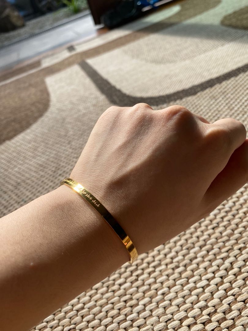 Gold wrist cuff bracelet online