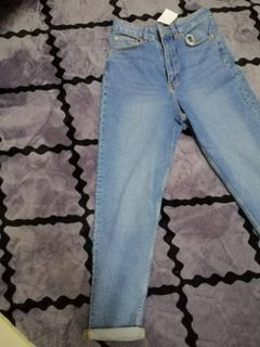 (Category: ) located in . Submitted by mnzvk (Listing ID 1016872370, Image 1). Description: .