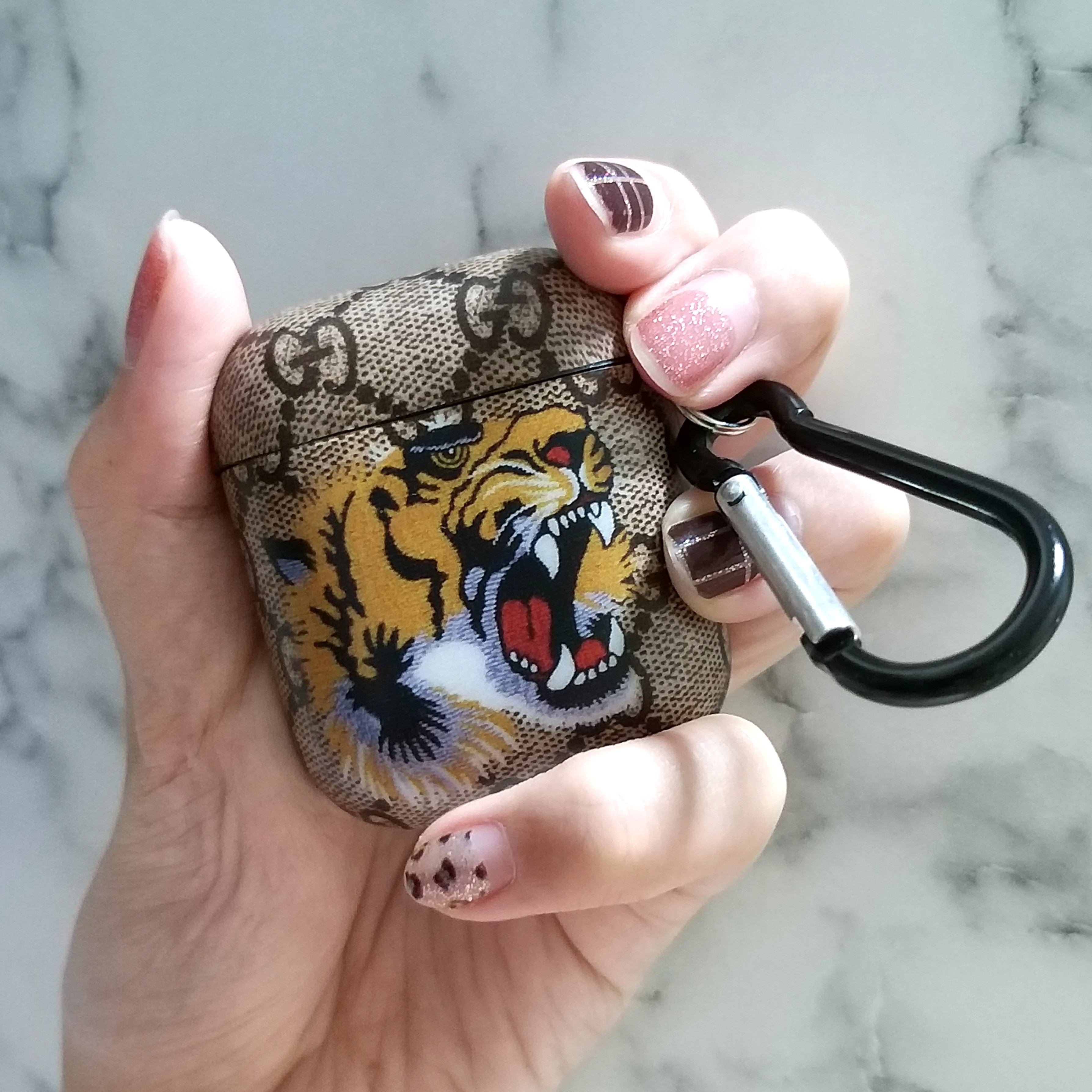 [INSTOCK] GUCCI TIGER AIRPOD GEN 1/2 PRO CASE SLEEVES