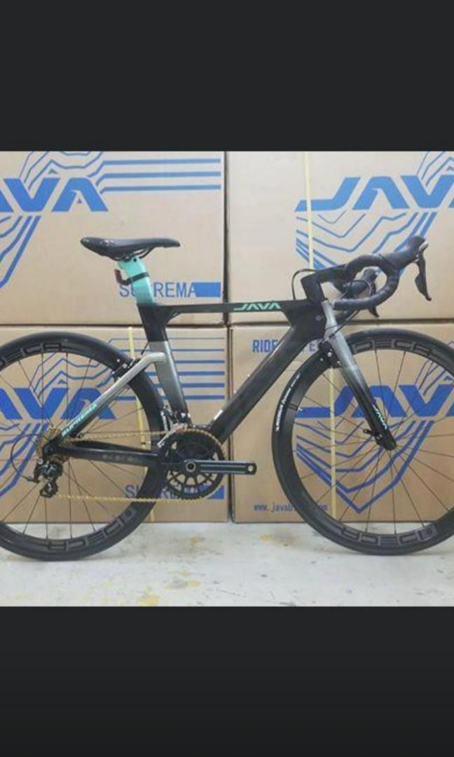 Java carbon （分類：單車）位於 Hong Kong。 由 mingli199 提交（商品編號 1016912673，圖片 1）。簡介： Fnhon k3 Java x3 Dahon k3 沙田添好運單車 購買需知 可到本店購買或 https://api.whatsapp.com/send?phone=85261380078 選擇單車 安裝調教 可免費送貨 須先付款 視乎地區 地址 沙田大會堂 另有租單車服務 可沙田 大埔 大尾篤交車 另有 點對點送貨 另🈶️各款單車 ＃Dahon ＃Oyama ＃java ＃Trinx #Twitter #Fnhon ＃Tren＃giant ＃Merida #MINT #T3# #K3#小摺 #大行 摺車＃幻彩 歡迎查詢。