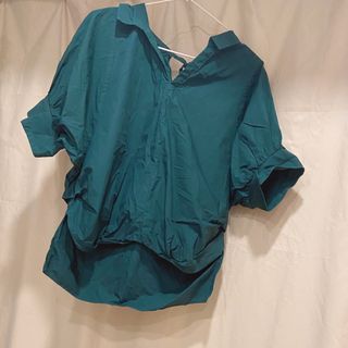 (Category: ) located in . Submitted by humblegoods (Listing ID 1016825891, Image 1). Description: .