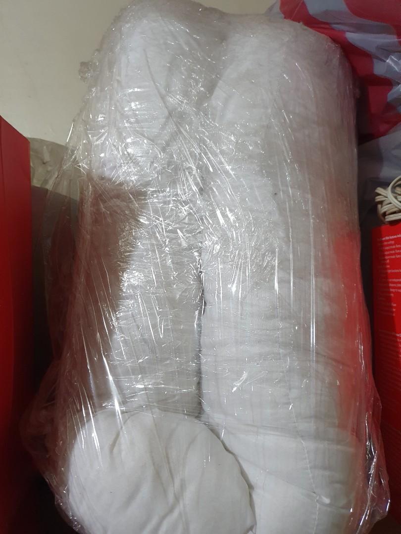 Mandaue Foam Maternity Pillow, Babies & Kids, Maternity Care on Carousell