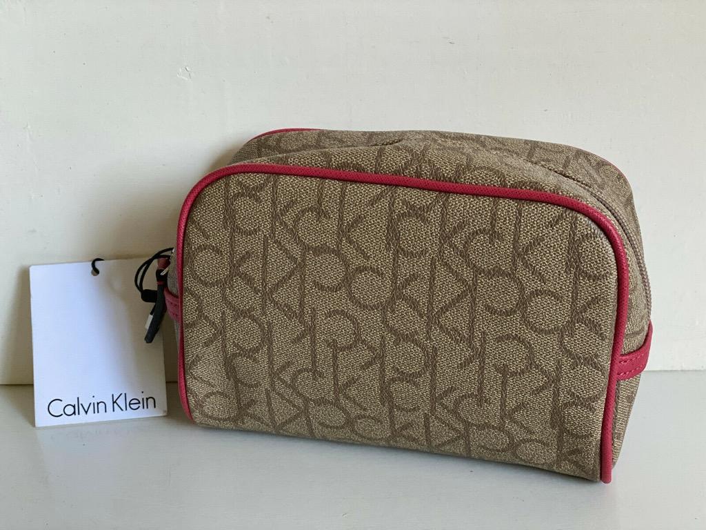 calvin klein makeup case