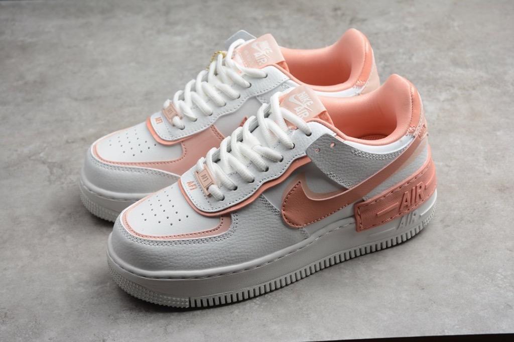 Betrokken vervagen Kan weerstaan Nike Air Force 1 CJ1641-101 white pink women shoes Euro 35-40, Women's  Fashion, Footwear, Sneakers on Carousell