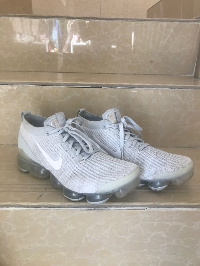 second hand vapormax