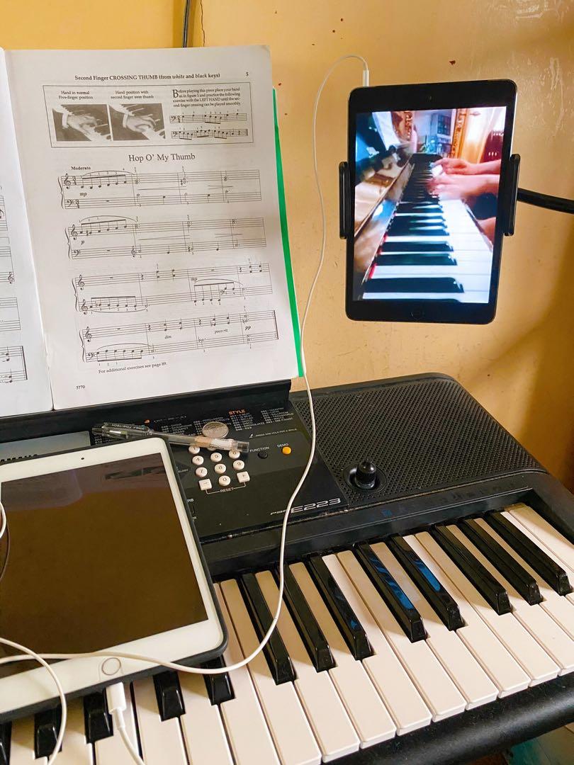 Online piano and voice lesson (Category: Looking For) located in Manila. Submitted by musikeero (Listing ID 1016866127, Image 1). Description: 500 per hour.bundle lesson of 7 session ,with free 30 minutes free trial and FREE piano book send to your email address:) 😀requirements for online lesson. Phone or laptop stable wifi internet,tripod. 😀 Mode of Payment: bdo money transfer 😀 for voice lesson Free music sheet and vocalisation mp3 For vocal