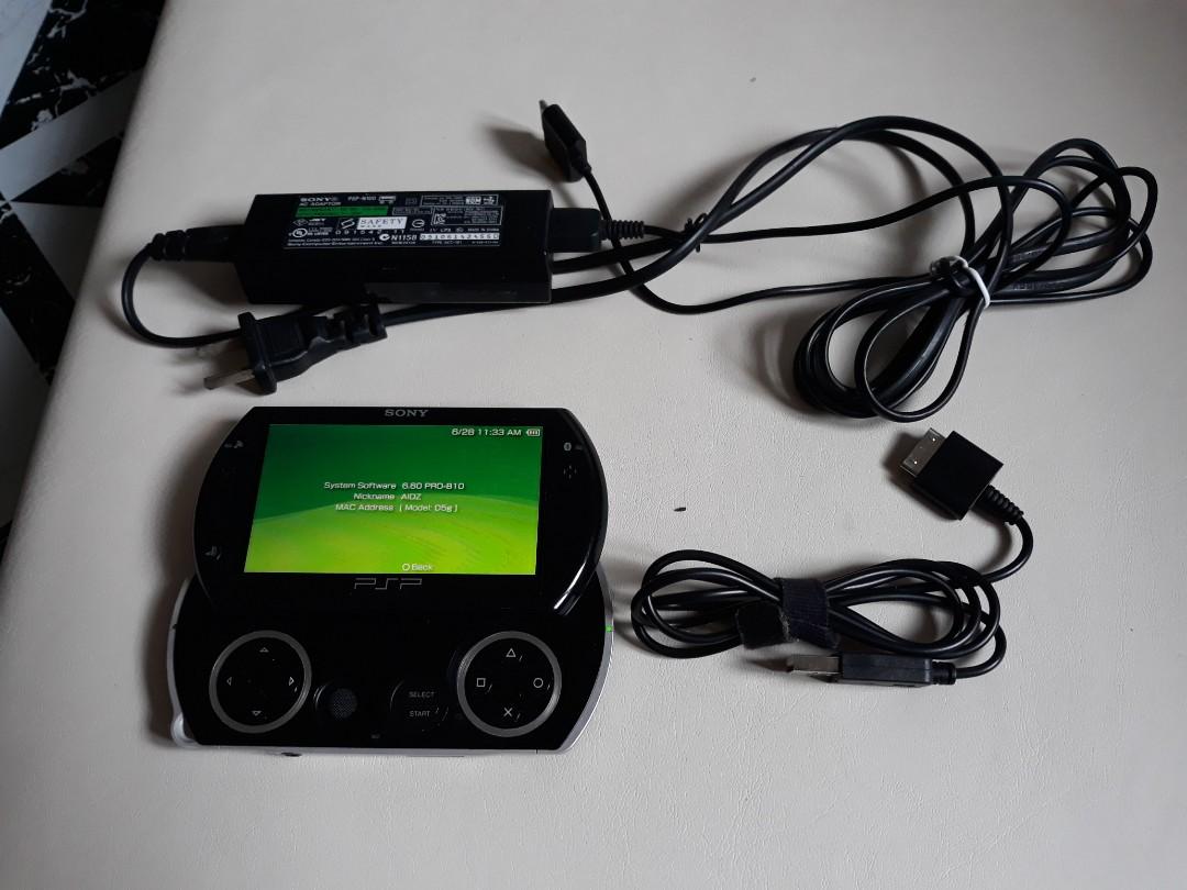Repriced To P3k Psp Go Piano Black With Games Reserved Steve Pelaez Video Gaming Video Game Consoles On Carousell