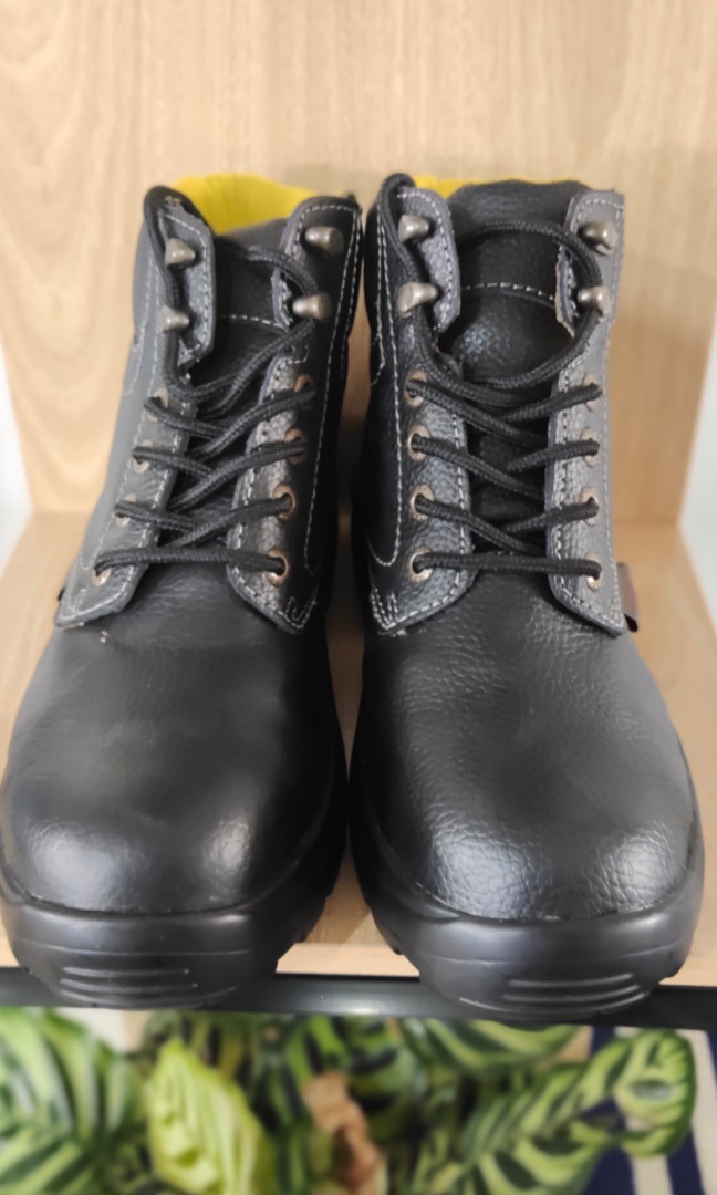 kasut safety boot