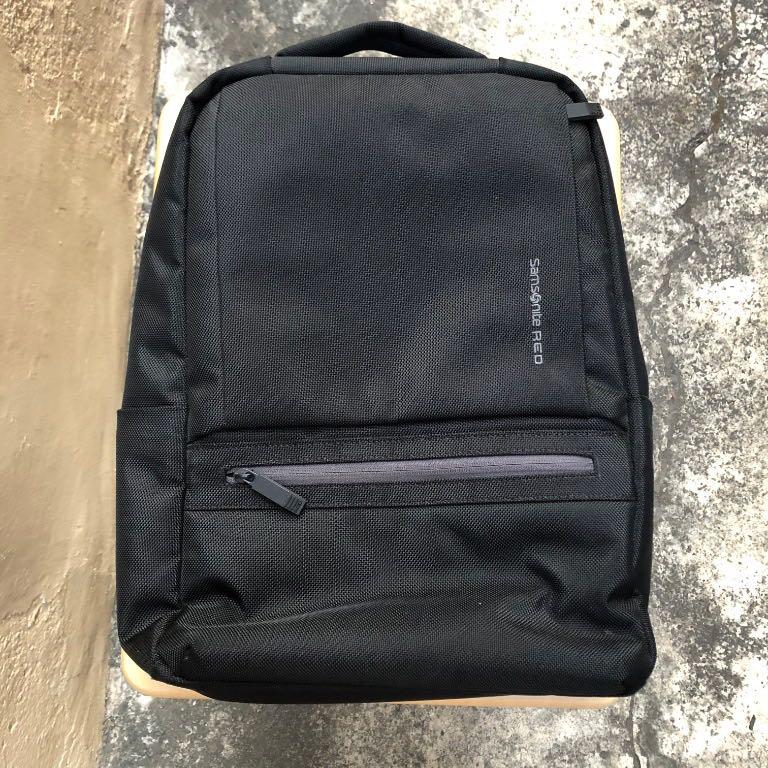 Samsonite Red Bockiee Backpack (Category: Backpacks) located in Manila. Submitted by josci1 (Listing ID 1016809659, Image 1). Description: Samsonite Red Bockiee Backpack Model: BOCKIEE Color: BLACK Size: 32x13.5x47cm Material: 100% Polyester Adjustable Straps Laptop Sleeve/Protection (up to 15.6" laptop / iPad) Tablet PC Sleeve RFS: Decluttering Delivery/Shipping available MOP: BPI/BDO/Metrobank Please connect and settle promptly Post-ECQ Meet up