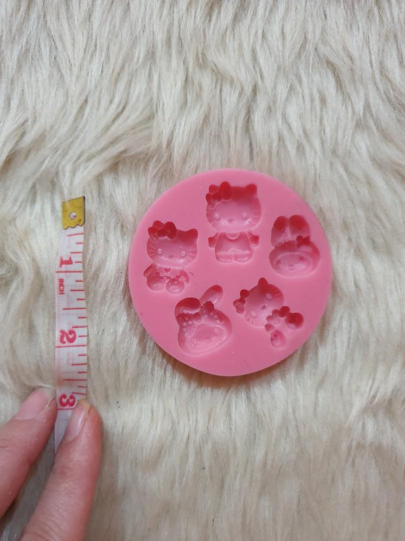 Sillicone Moulds (Category: Bakeware) located in Taguig. Submitted by misskweezy (Listing ID 1016764990, Image 3). Description: PRICE IS FIXED. Lugi na sa shipping. Bento or baking hobby did not push thru. Stored lang. 1. Hello Kitty, My Melody, Lilo & Stitch, Doraemon, Winnie the Pooh (New) - Php 280 2. Hello Kitty Round Small (New/Loose) - Php 120 3. Transformers (New/Loose) - Php 150 4. Random Shapes/Animals (New) - Php 80 Condition: New/Used 