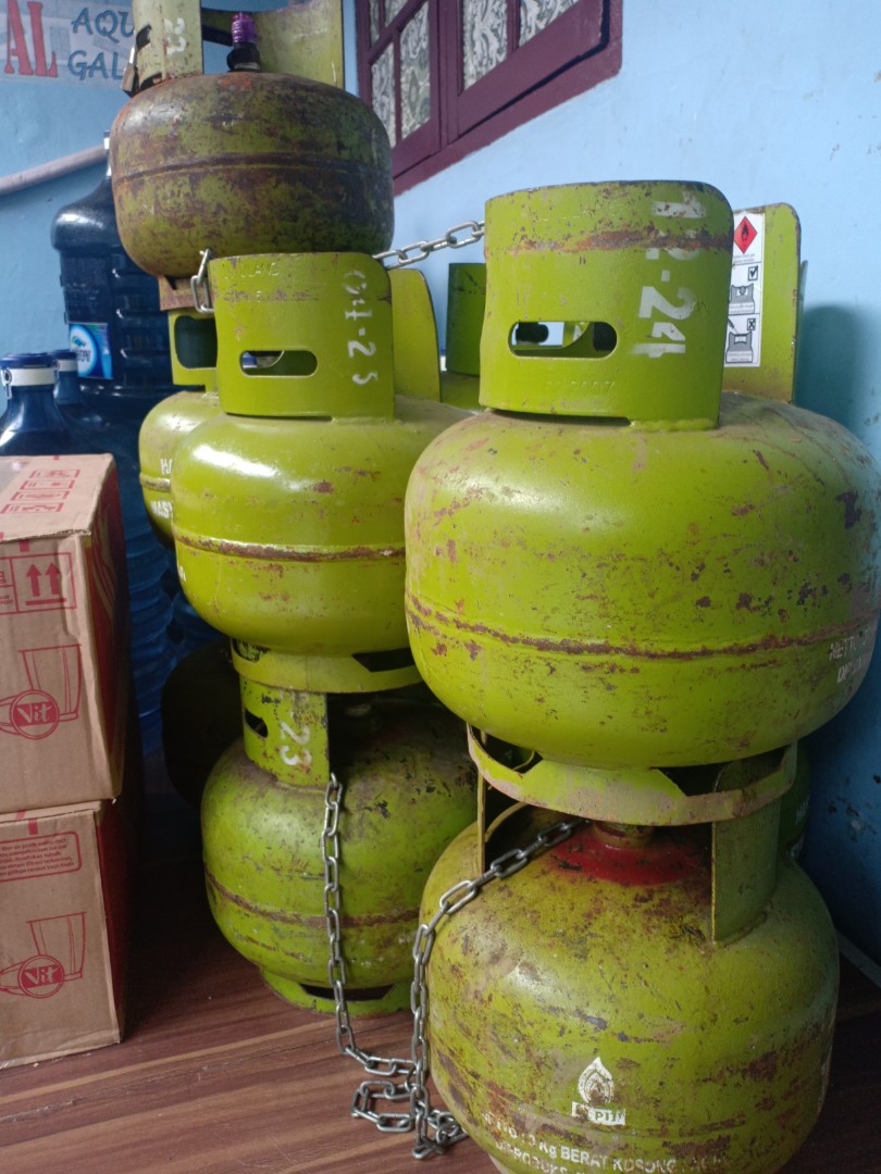 Tabung Gas LPG 3 Kg & Galon Aqua 19 Ltr (Kosong)