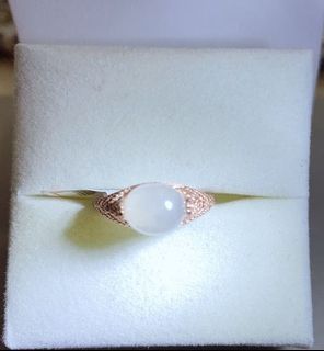 (Category: ) located in . Submitted by cakesssss (Listing ID 1016894283, Image 1). Description: .