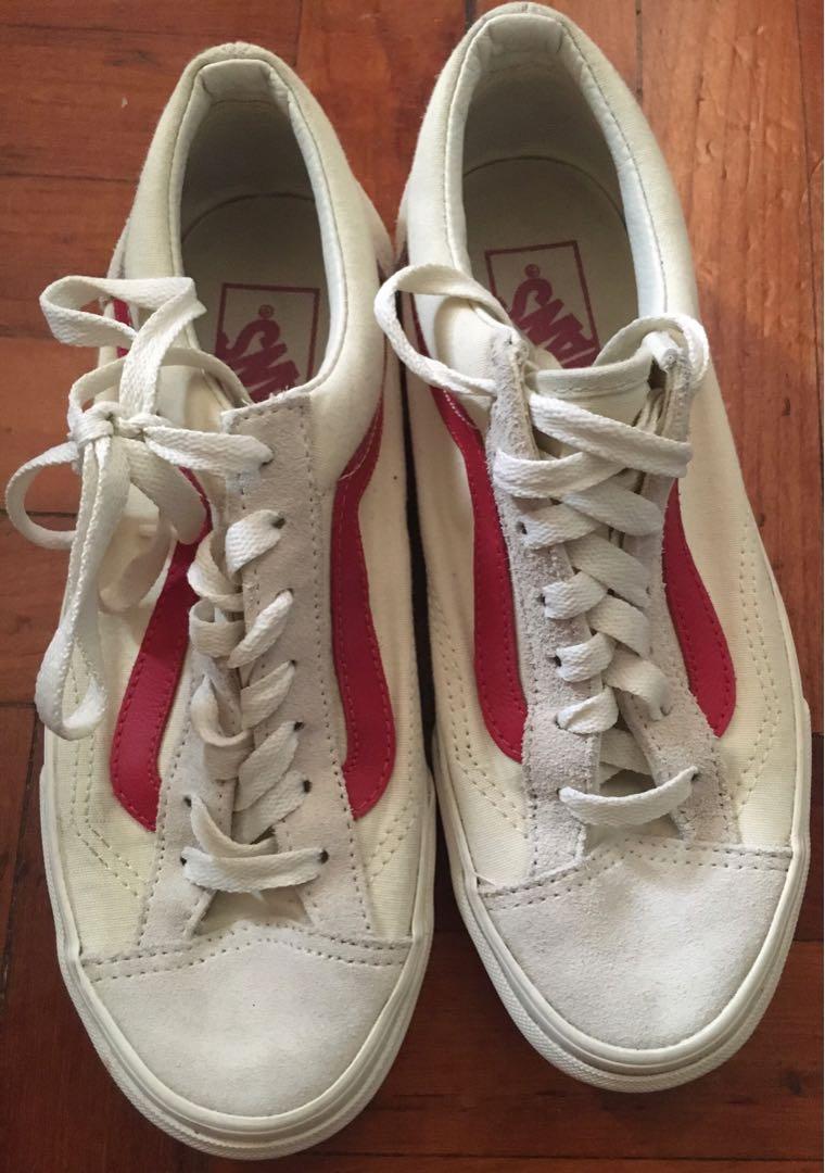 Vans white and red shoes, 女裝, 女裝鞋 