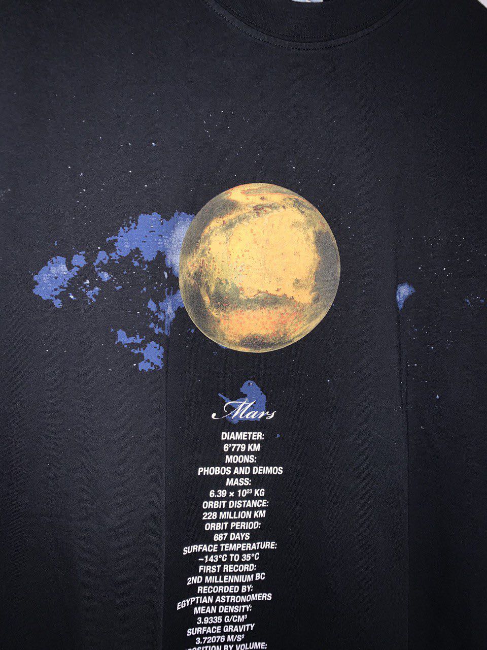 Vetements mars clearance t shirt