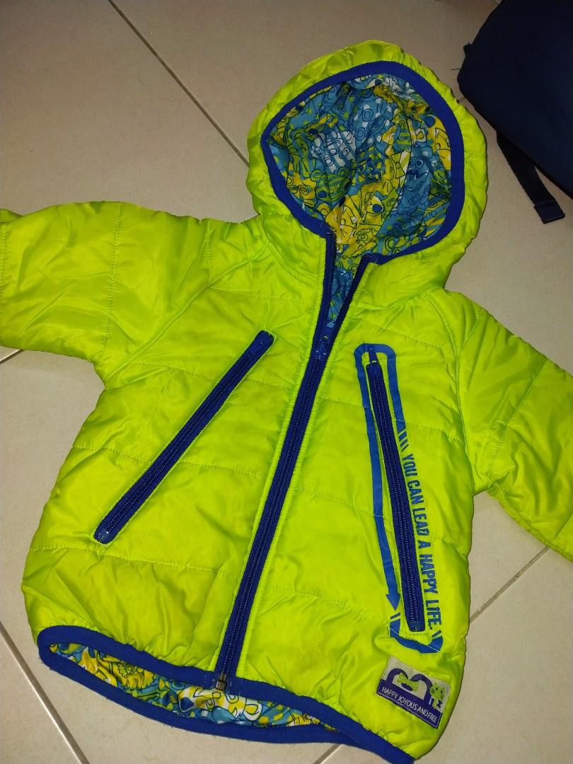 winter jacket (Category: Babies & Kids Fashion) located in Sepang. Submitted by mrssuzi (Listing ID 1016852857, Image 1). Description: apple green winter jacket suitable for 2-5yrs old.