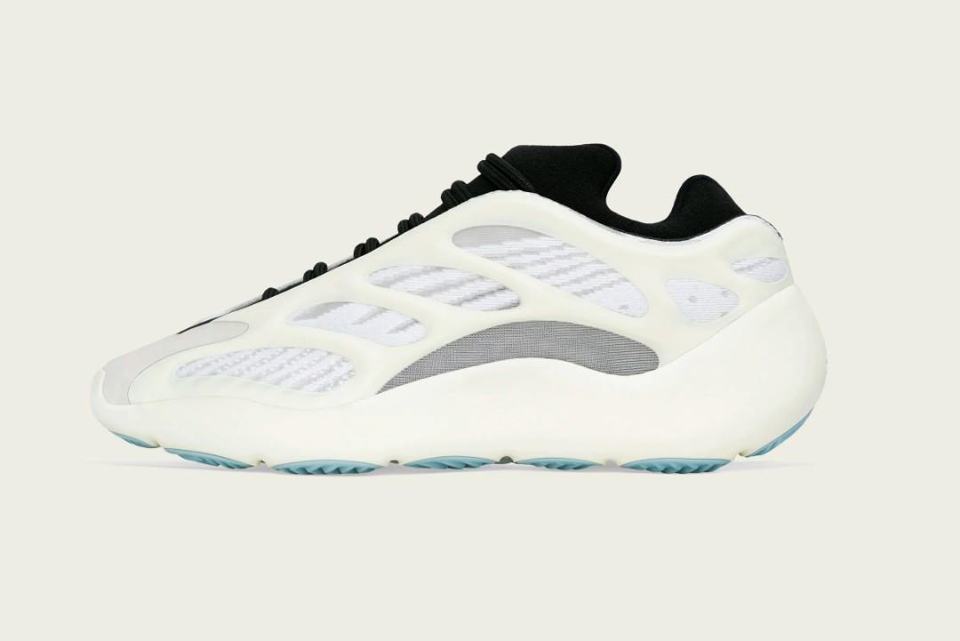 yeezy 700 tts