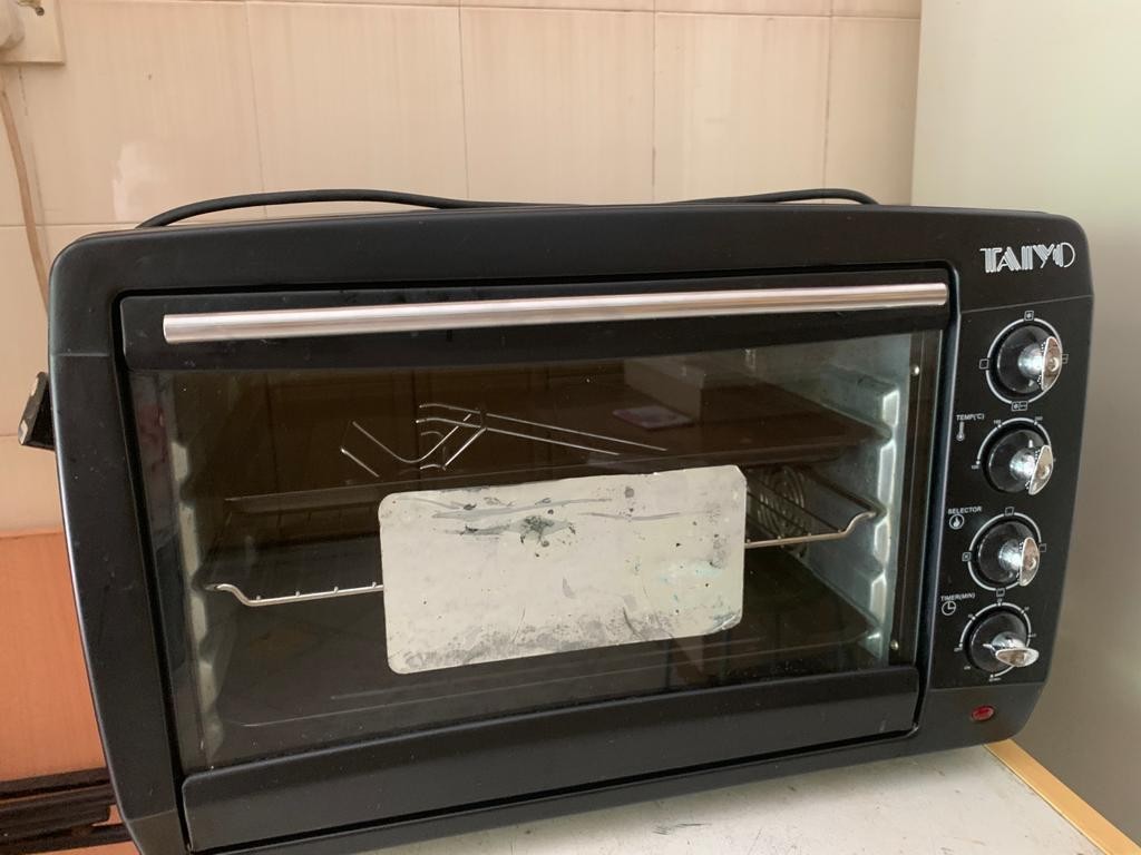 45L table top oven, TV & Home Appliances, Kitchen Appliances, Ovens