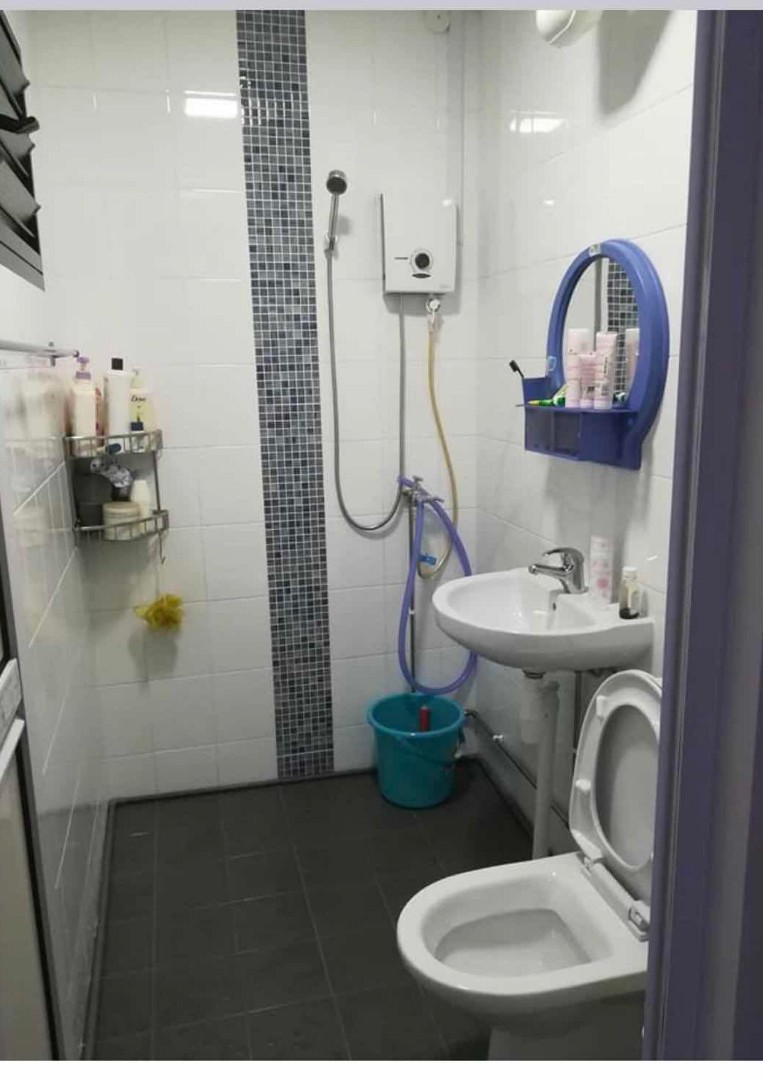 (Category: ) located in . Submitted by car0us3ll (Listing ID 1017076098, Image 1). Description: .