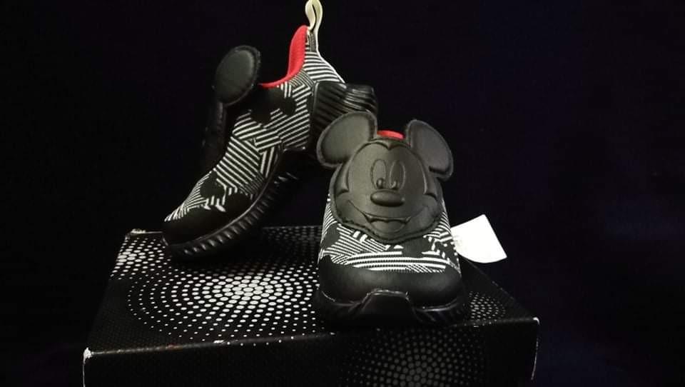 adidas fortarun mickey mouse shoes
