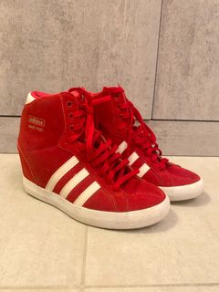 （分類：）位於 。 由 qrwardrobe 提交（商品編號 1017085918，圖片 1）。簡介： 。