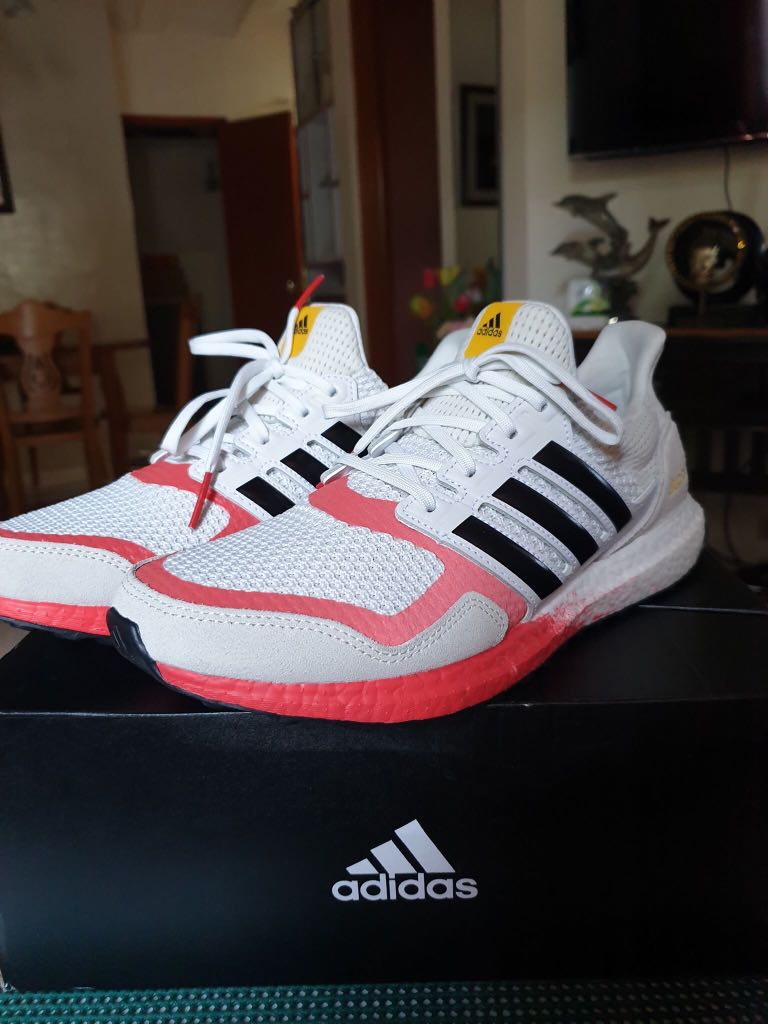 ADIDAS ULTRABOOST DNA SHOES, Women's Fashion, Shoes, Sneakers on Carousell