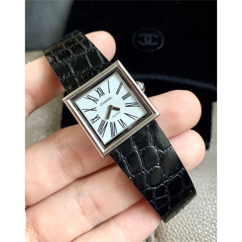 Auth CHANEL Mademoiselle Watch, Barang 